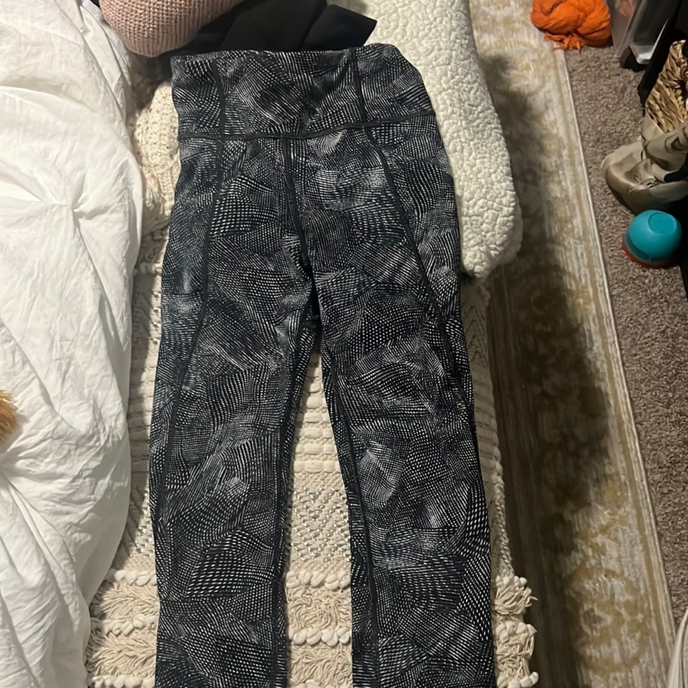 Lululemon leggings